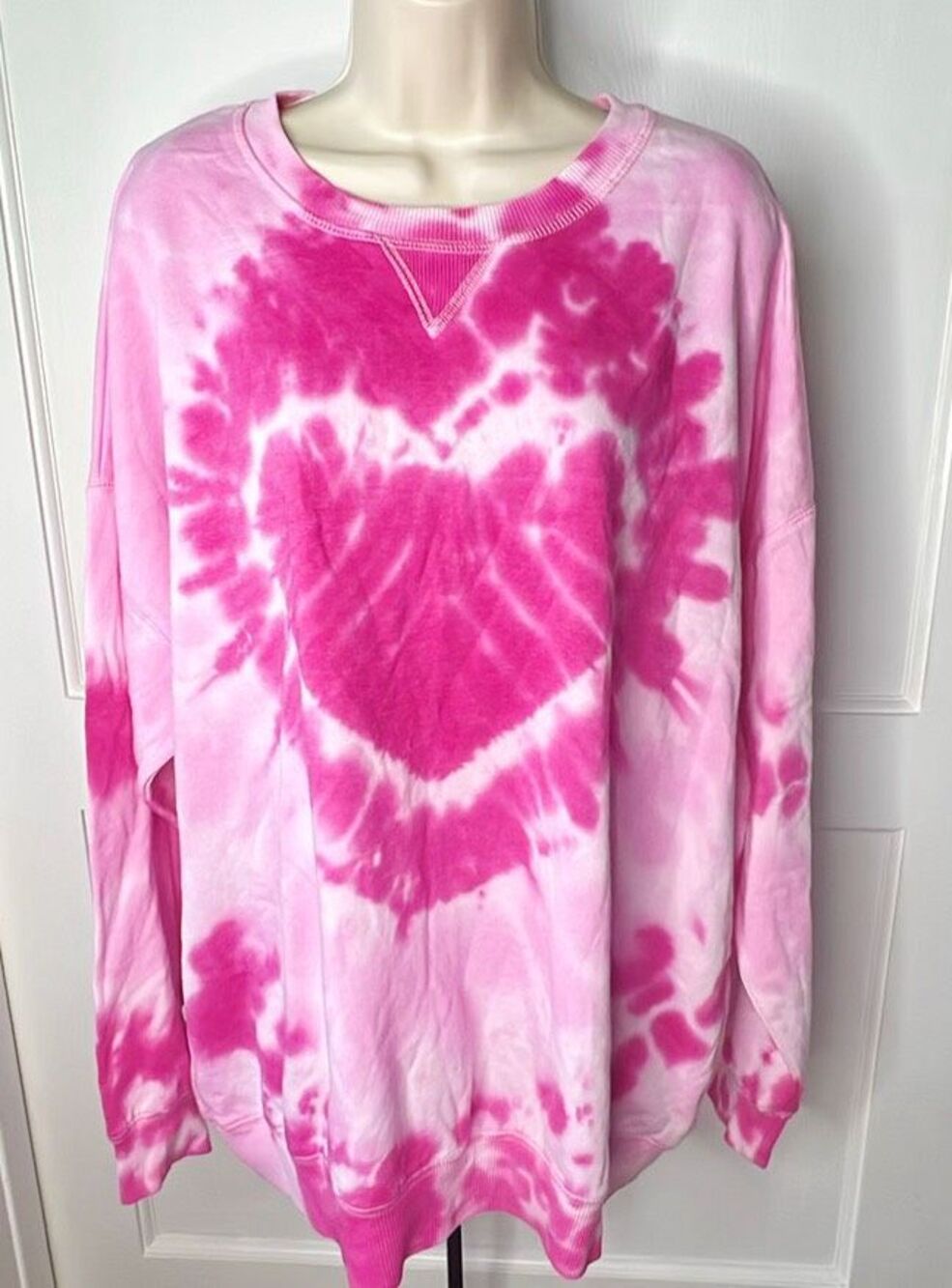 No Boundaries Washed Crewneck Sweatshirt Fuchsia NWT Size XXL